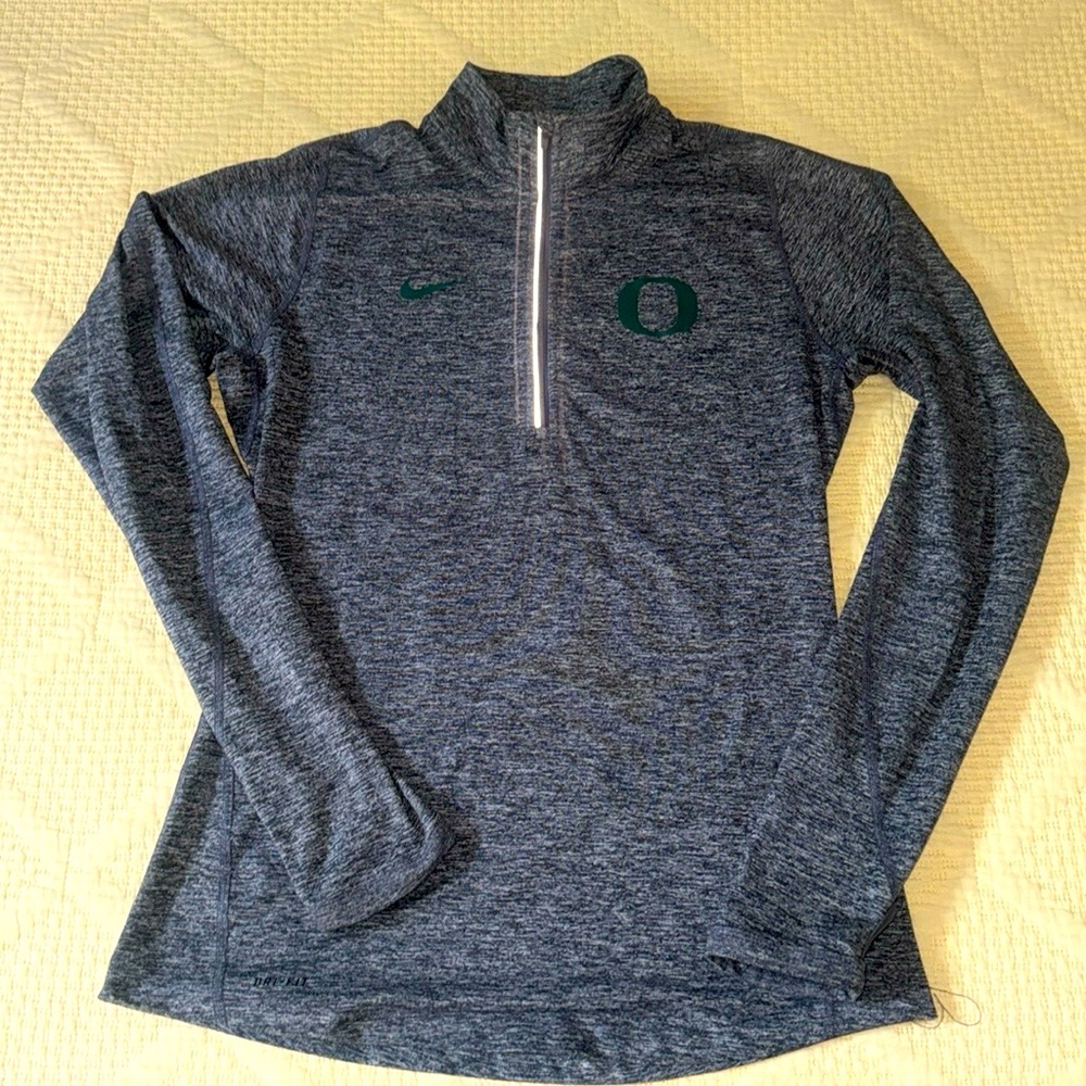 Nike women’s 1/4 zip long sleeve University Of Oregon small grey Heather S7